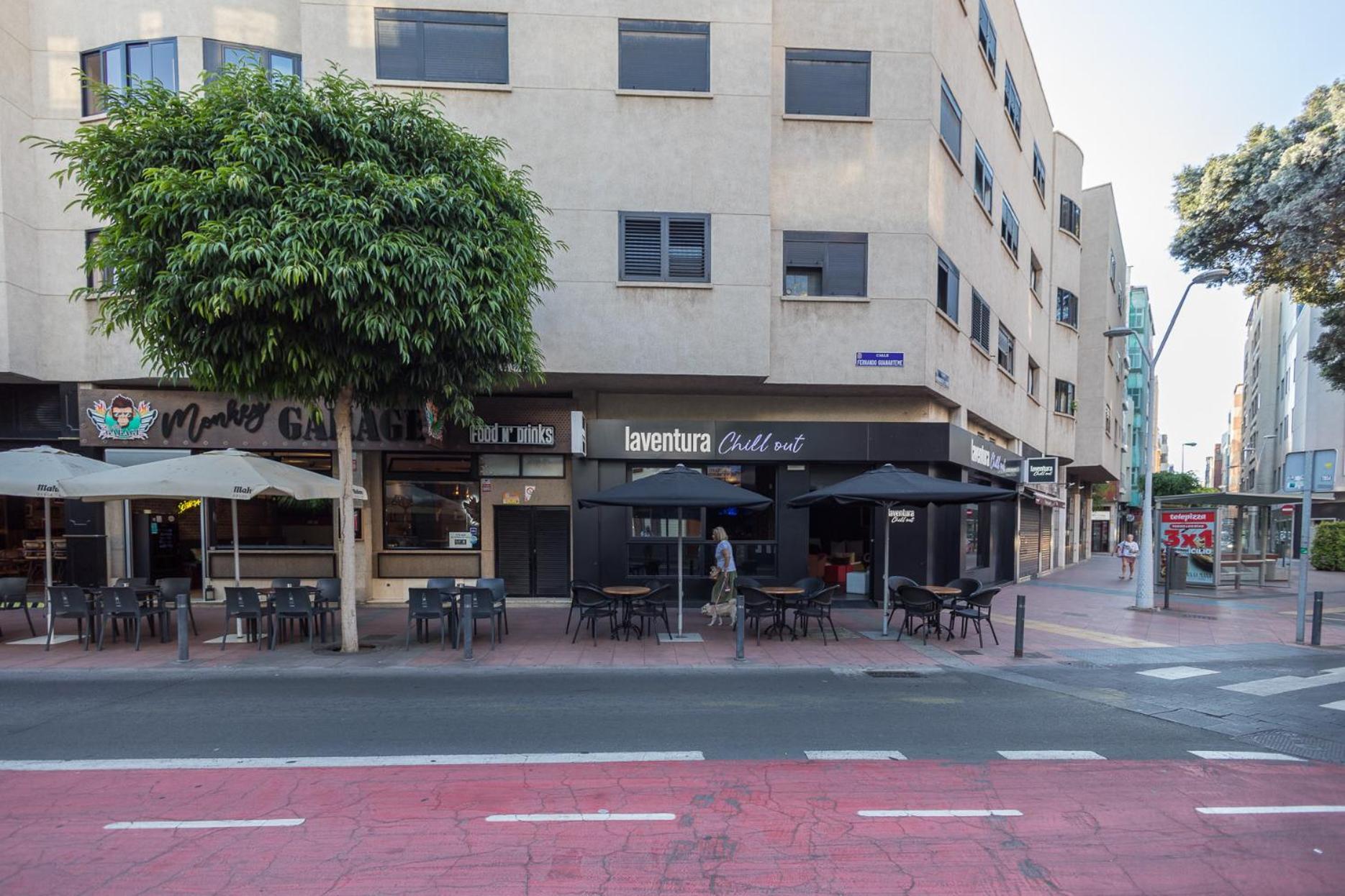 Comfy Renovated Studio 2 Min Walk To Beach Appartement